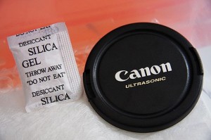 silica-packet with camera